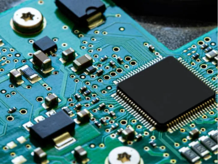 半導体・回路の基板やチップの拡大画像